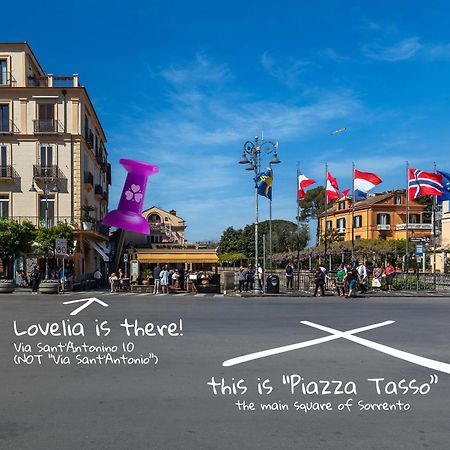 Lovelia: Sorrento Square Lovely Suite מראה חיצוני תמונה