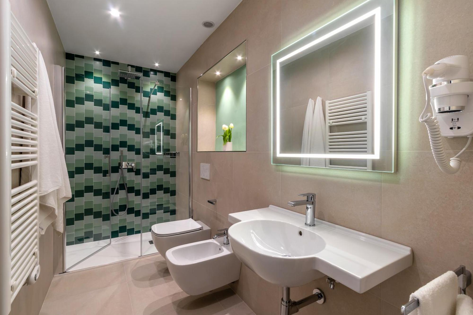 Lovelia: Sorrento Square Lovely Suite מראה חיצוני תמונה